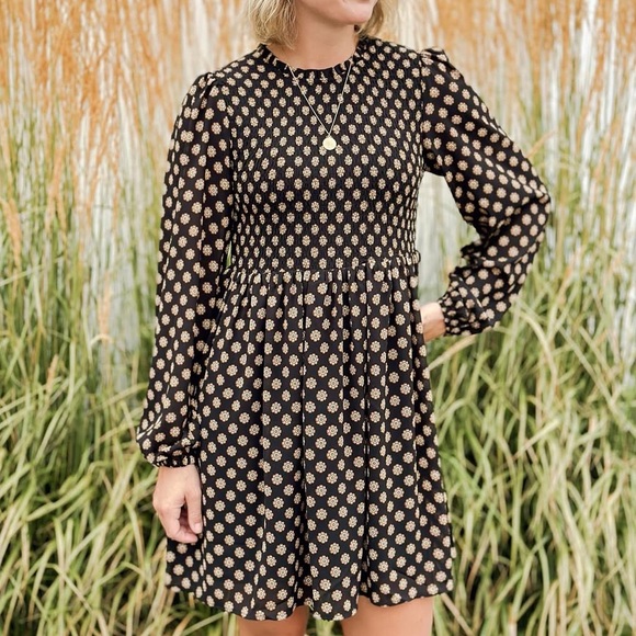 Sanctuary Smocked Long Sleeve Babydoll Dress Medallion Print Size Small - Picture 12 of 13